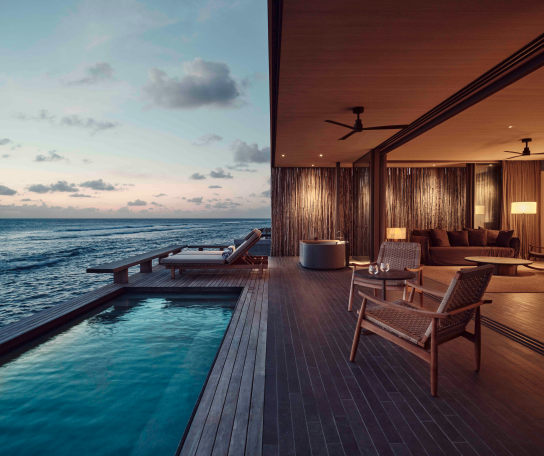 Patina Maldives, Fari Islands